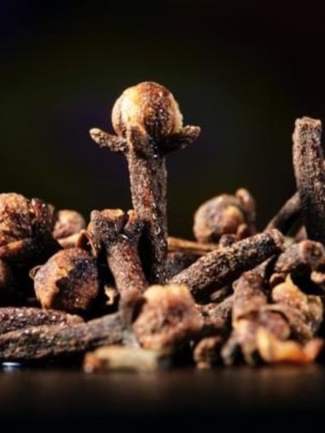 খালি পেটে খান লবঙ্গ, তারপর দেখুন খেলা