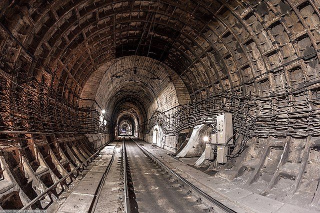 640px В Северомуйском тоннеле 3