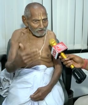 बस एक चीज छोड़कर जी सकते हैं 100 साल से ज्यादा, बाबा ने बताया लंबी उम्र का  सीक्रेट - Tips for longevity from centurians swami sivananda is the oldest  man ever says