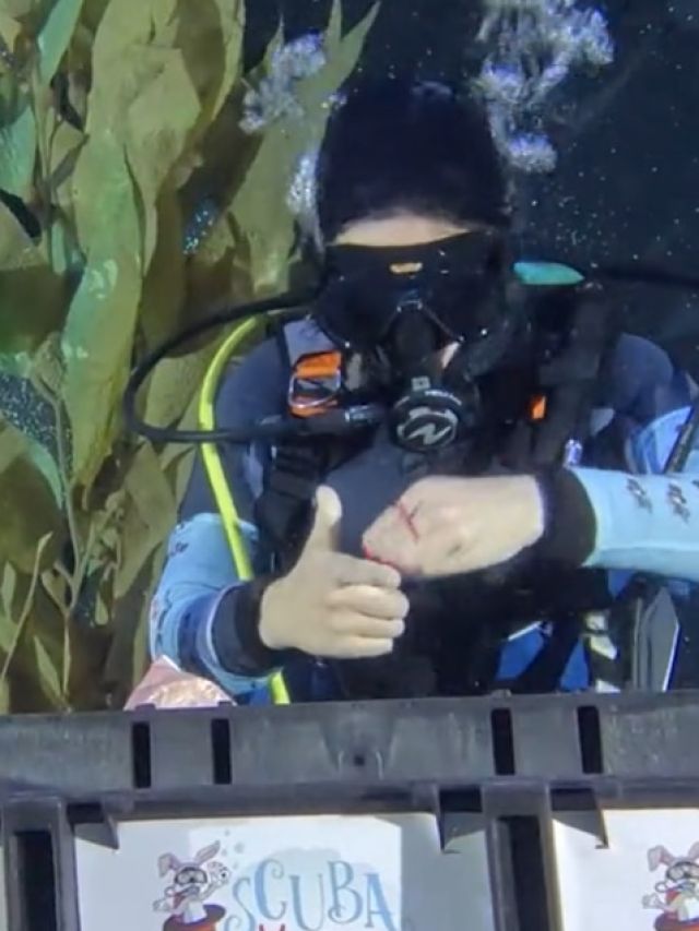 VIDEO: 13 साल की लड़की ने पानी के अंदर दिखाया 'जादू', बना World Record