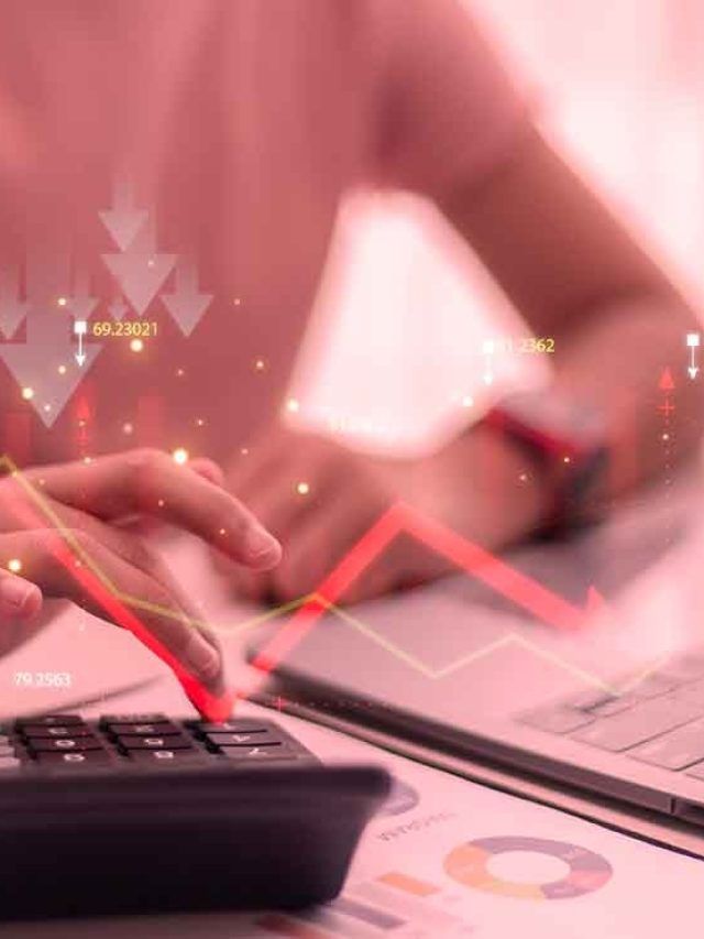 Reliance Industries Ltd's m-cap increases; Mazagon Dock Shipbuilders, Lloyds Metals & Energy, Rail Vikas Nigam - Top gainers; Gland Pharma, Nykaa, Adani Energy Solutions - Top losers: BT 500