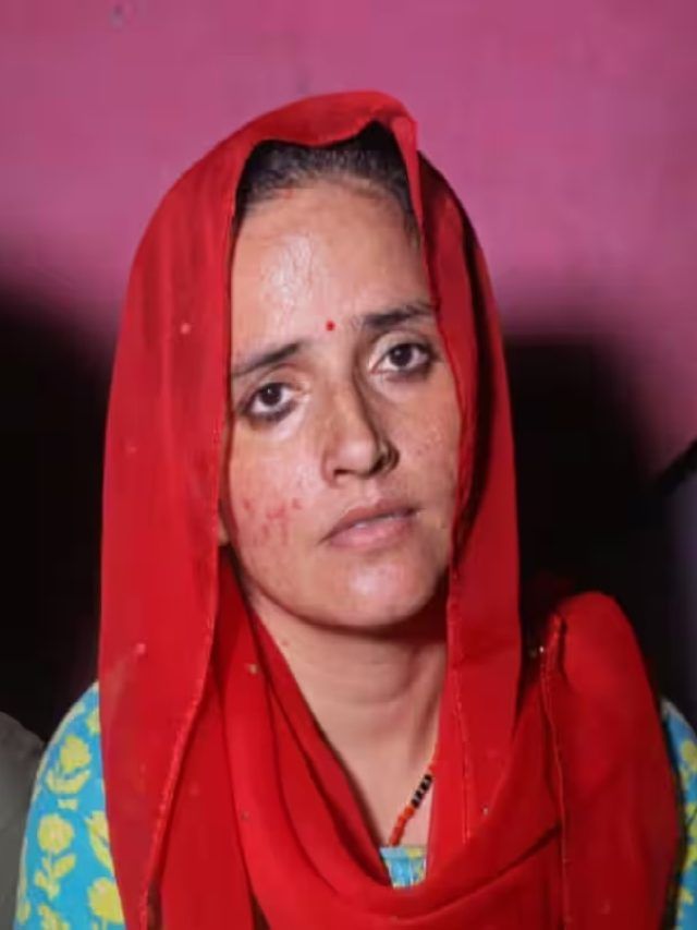 VIDEO: हरा लहंगा सिर पर घूंघट, किसके जन्मदिन पर झूम कर नाची सीमा हैदर?