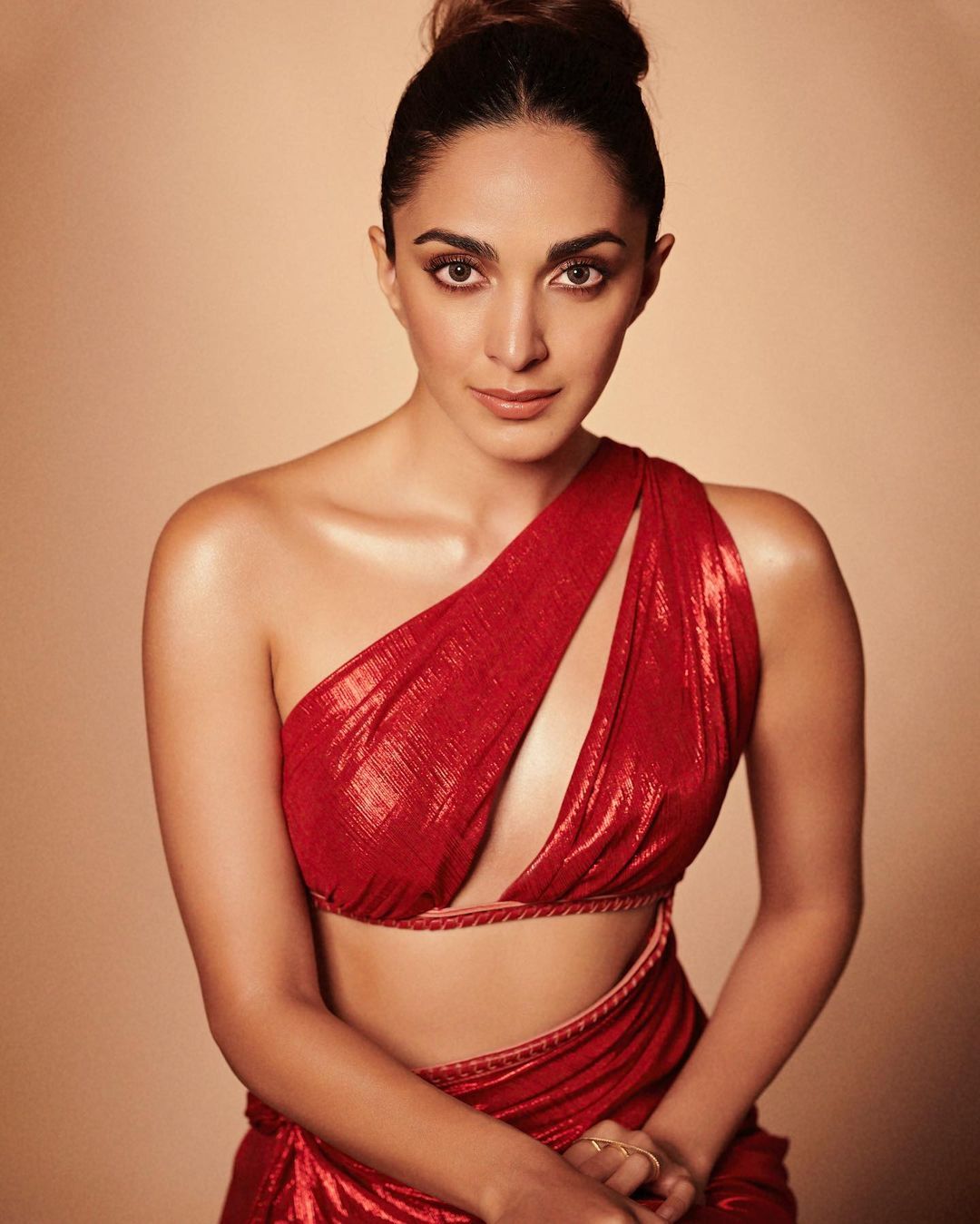 All the times Kiara Advani dazzled in the colour red