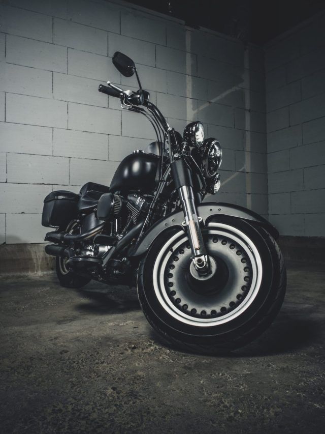 Royal Enfield का और धमाका! आ रही है Goan Classic 350... बॉबर बाइक