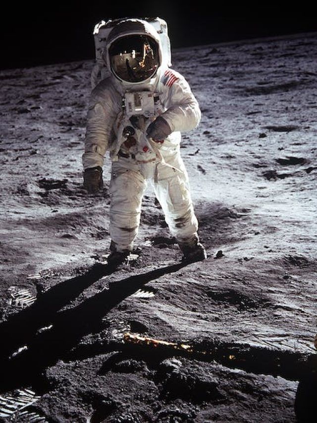 अंतरिक्ष में कहां से आया बीफ? एस्ट्रोनॉट्स ने किया इसकी गंध आने का दावा