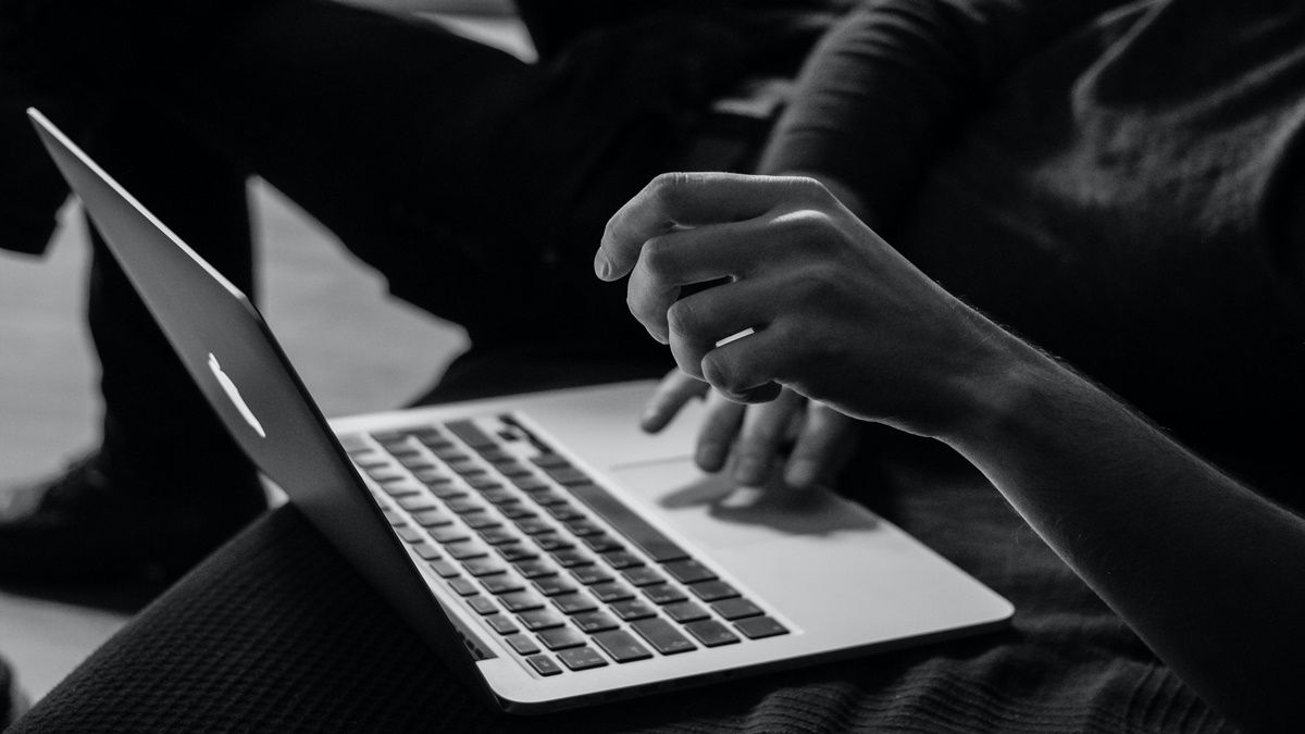 cyber fraud women 1