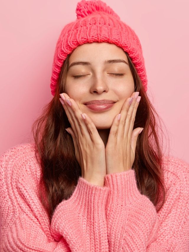 Top 6 Tips for Skincare and Haircare to follow during Cold Winter months