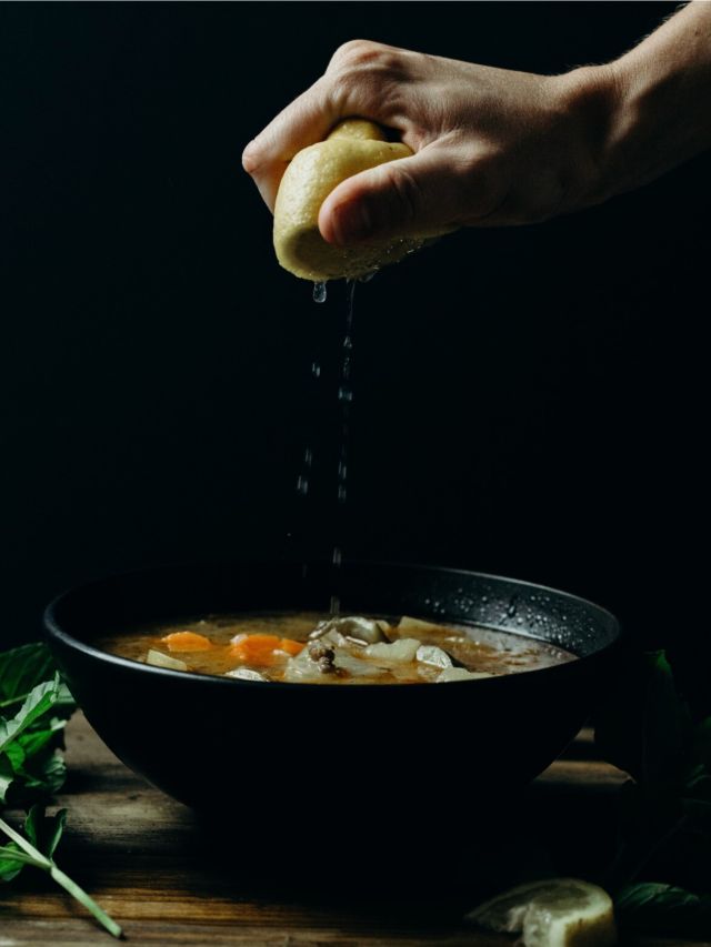 Popcorn, vegetable soup, dark chocolate with nuts: Healthy snacks that can keep you warm in winter