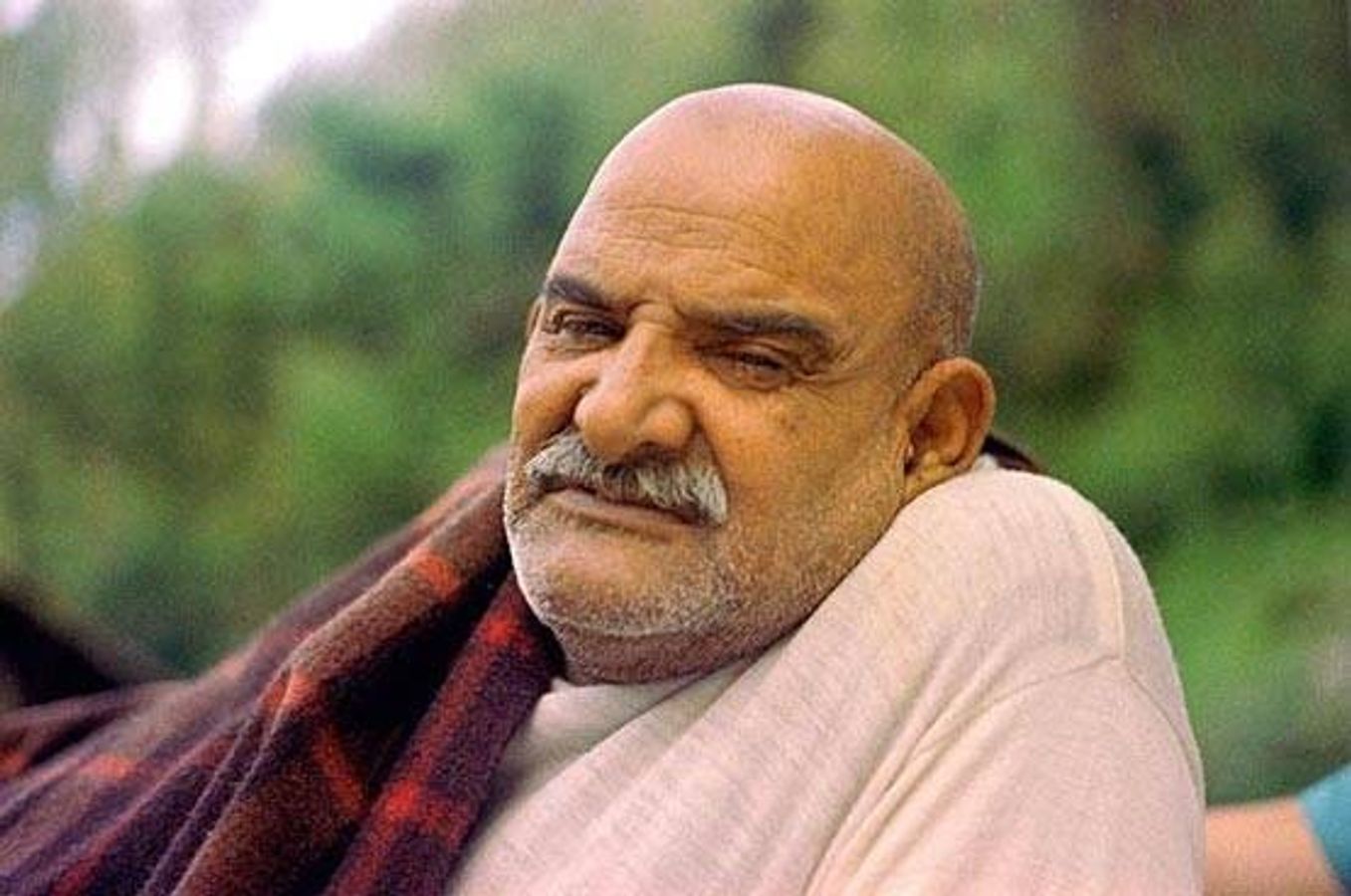 Neem Karoli Baba and Kainchi Dham: नीम करोली बाबा और कैंची धाम के बारे में क्या है खास जीवन खुशहाल कर देंगी बाबा नीम करोली की ये 3 सीख, बढ़ जाएगी धन-दौलत - Neem karoli baba three mantra makes you successful rich wealthy always happy in life tviss