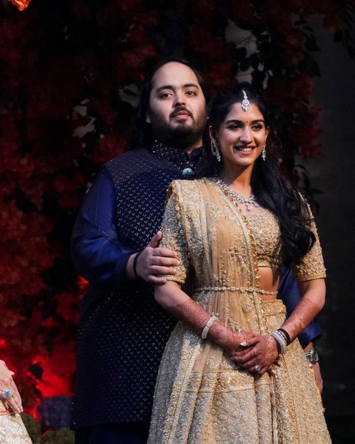 anant ambani gold dress price Fashion Highlights: Our Fave Looks From Anant Ambani and Radhika Merchant's Wedding