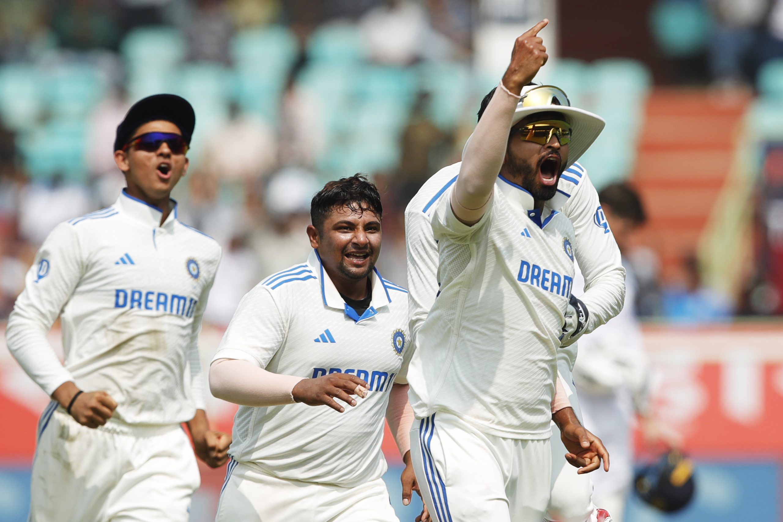 shreyas8