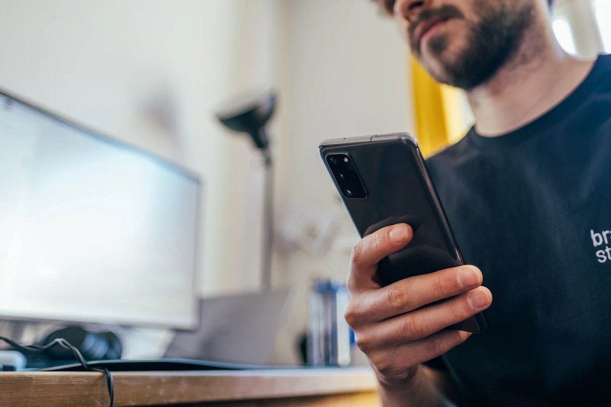 smartphone unsplash 6