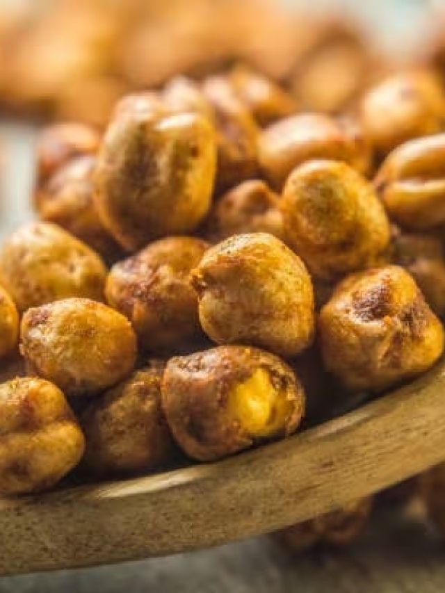 वेट लॉस के लिए रोज इस चीज के साथ खाएं भुना चना, हड्डियां भी होंगी मजबूत