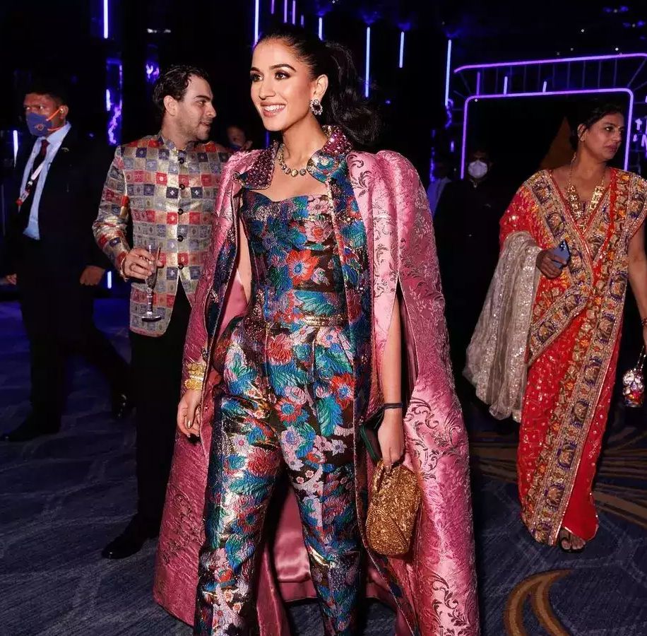 radhika4