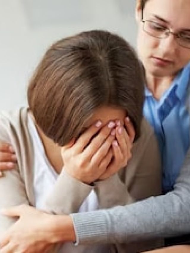 क्या Psychiatrist को दिखाने का समय आ गया? इन संकेतों से करें पहचान