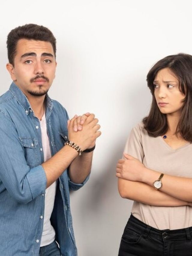 कहीं People Pleasing की आदत बिगाड़ ना दे आपकी मेंटल हेल्थ, ऐसे करें बचाव