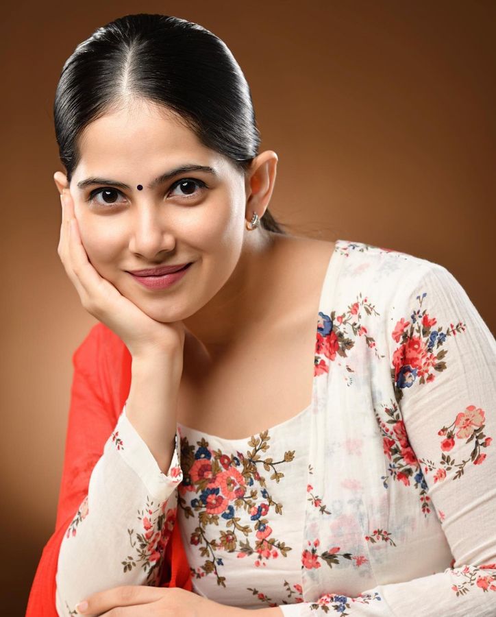 कौन हैं जया किशोरी के प्रिय भगवान, जिनका करती हैं वो हर वक्त जाप - Who is jaya kishoris favorite gods or bhagwaan shyam baba radha rani shiv ji whom she chants