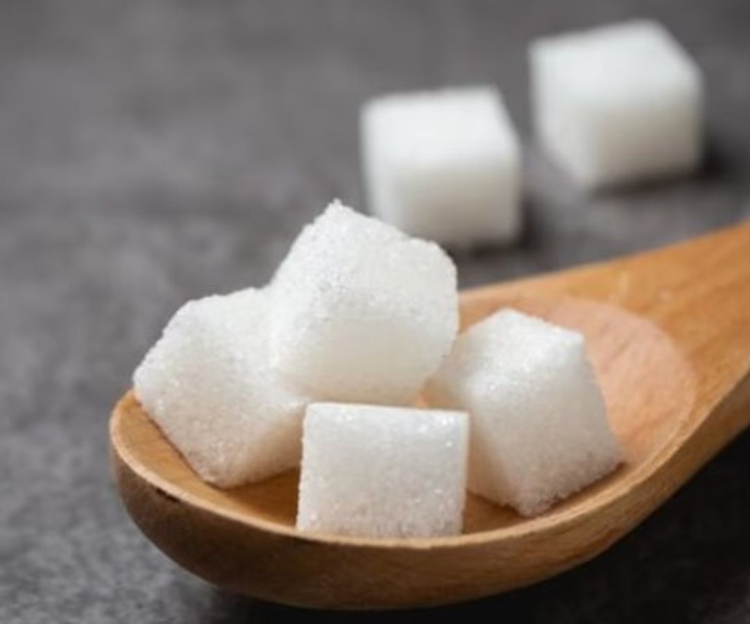 Hind porno yulduzi bilan suratlar Yalangoch etuk milfs