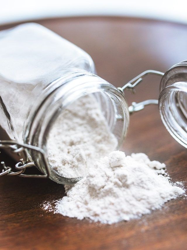 घर पर बनाए बादाम के आटे का यूं करें यूज, तेज दिमाग के साथ हड्डियां भी होंगी मजबूत