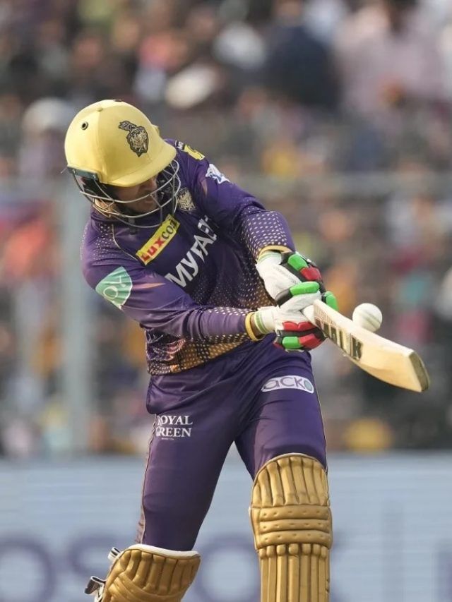 शाहरुख की टीम की बढ़ी टेंशन... IPL छोड़ अचानक घर लौटा ये धुरंधर