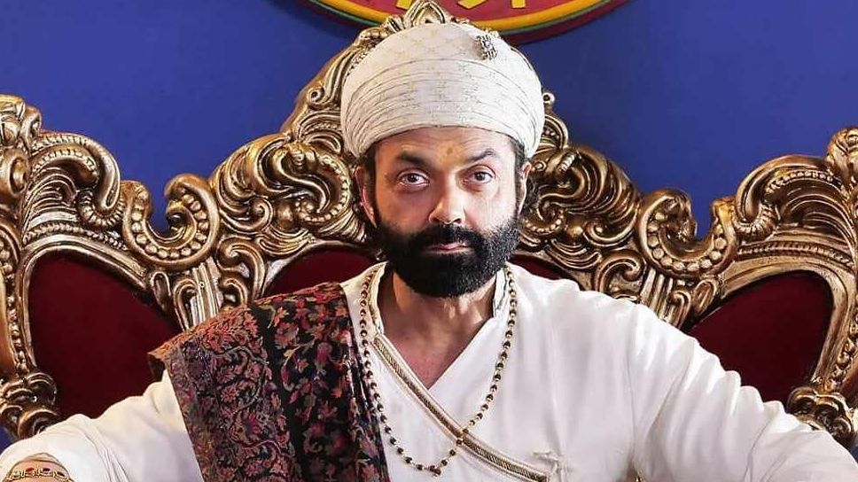 5 Indian adult shows you would rather watch alone