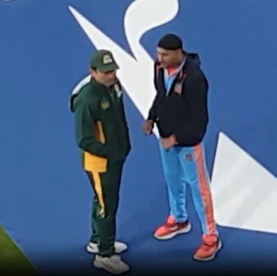 Harbhajan singh and kamran akmal