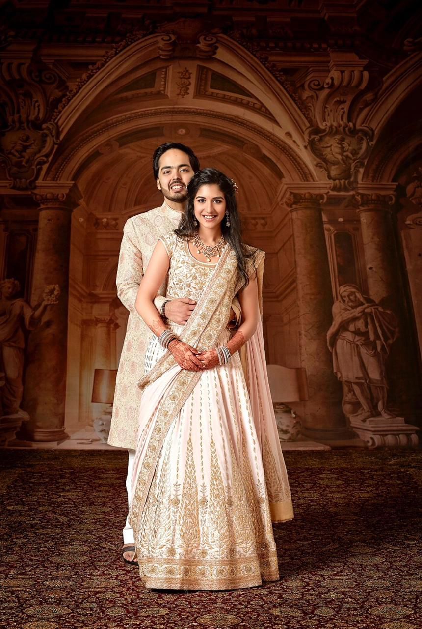 anant ambani and radhika merchant 25