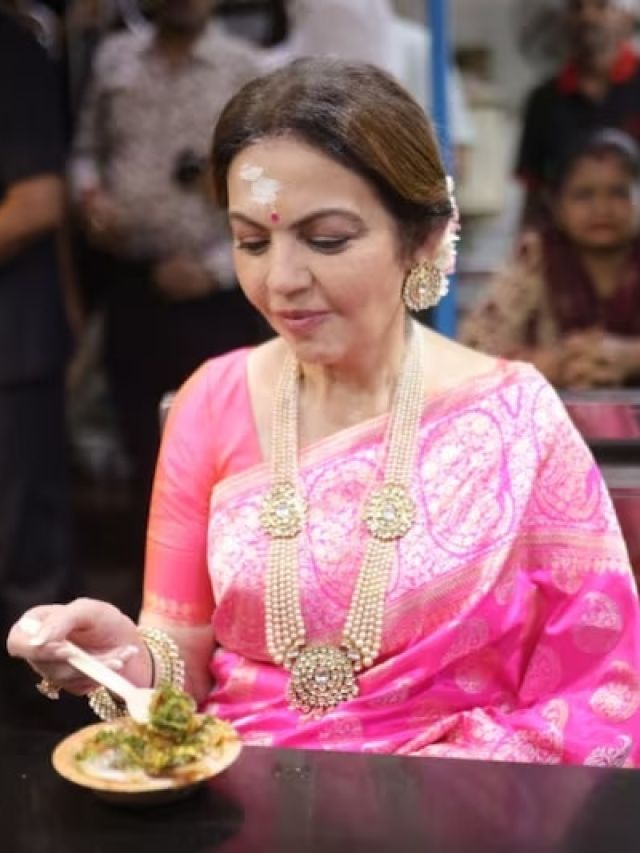 बनारस की इस दुकान की चाट नीता अंबानी को भाई, अनंत की शादी में भी लगेगा स्टॉल