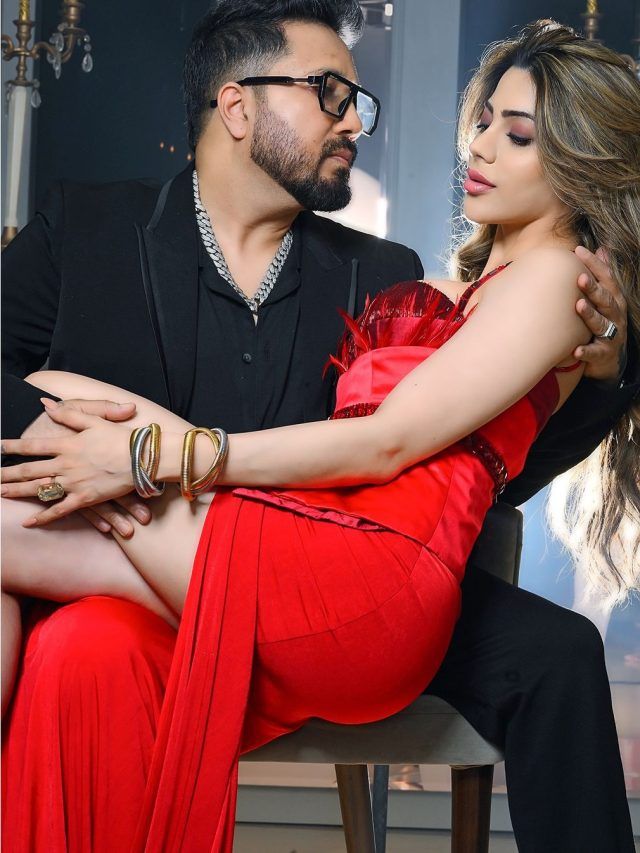 शादी के 5 महीने बाद दूसरे हनीमून पर एक्ट्रेस, करोड़पति सिंगर संग रोमांटिक हुई ये हसीना