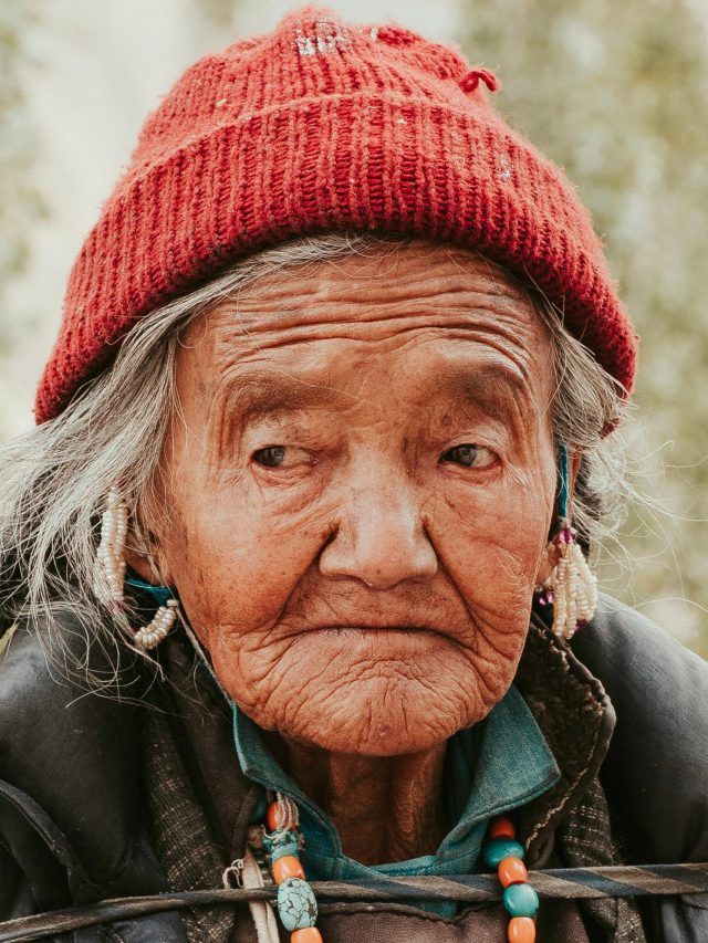 100 साल जीने का अचूक मंत्र! लंबी उम्र के लिए अपनाएं 7 आसान टिप्स