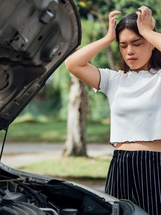 ALERT! कहीं इंजन न हो जाए सीज़! कार में दिखे ये 3 संकेत तो हो जाएं सावधान