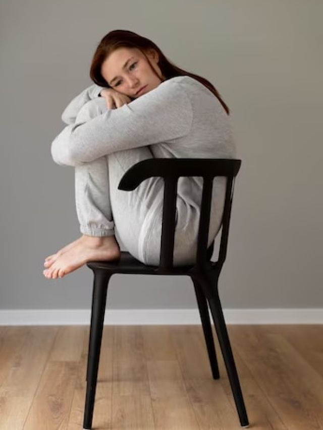 लाइफ में चिंता और उदासी कर रही परेशान? इन टिप्स से मिलेगा छुटकारा