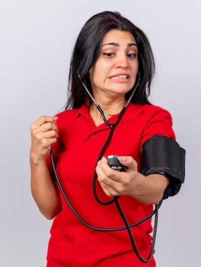 हाई बीपी के मरीज बस रोज खा लें ये एक चीज, जिंदगी भर नहीं खानी पड़ेगी दवाई!