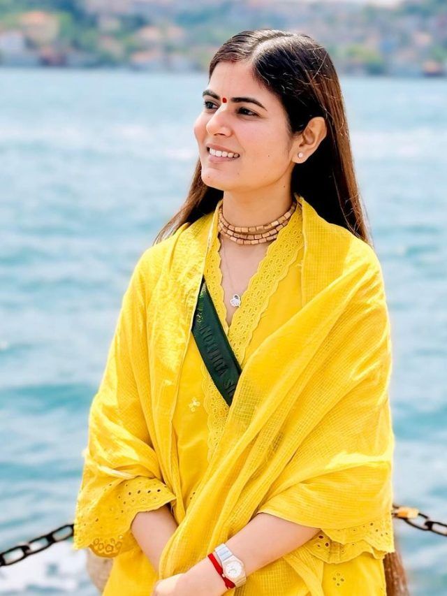 देवी चित्रलेखा गले में हमेशा पहनती हैं ये खास माला, खुद बताया कारण