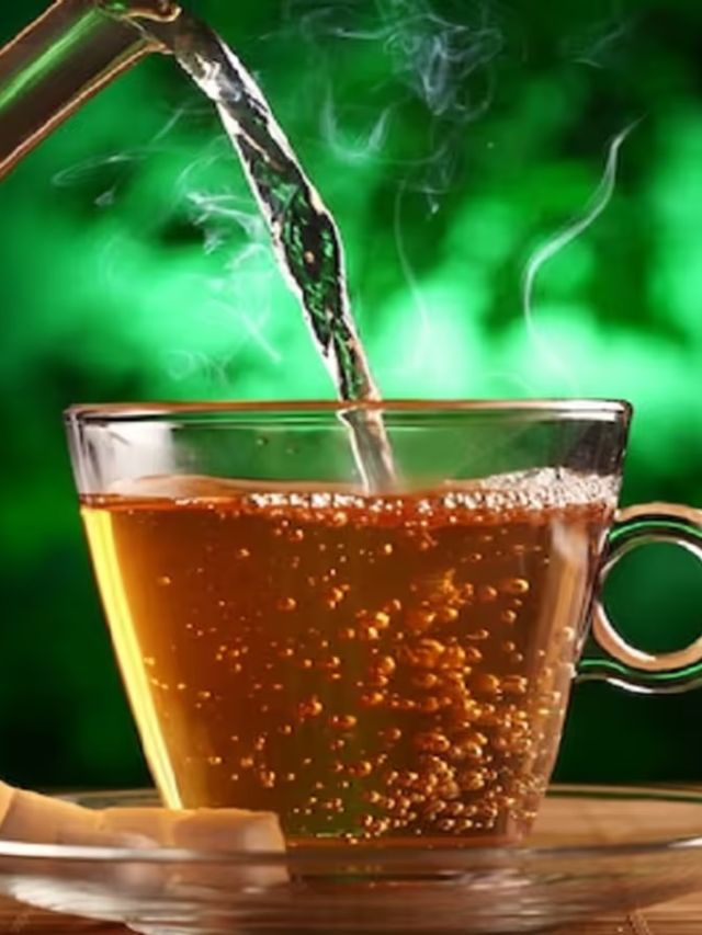 पिएं हल्दी से बनी ये 6 ड्रिंक्स, कुछ ही महीनों में पिघलने लगेगी पेट की चर्बी