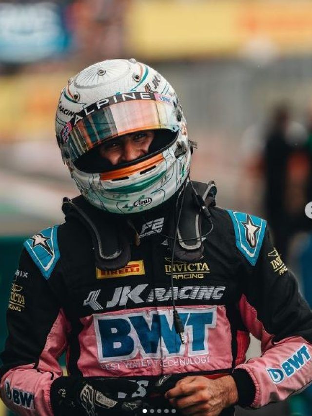 रेसिंग के बीच बड़ा हादसा... कार के परखच्चे उड़े, क्या हुआ भारतीय ड्राइवर का?