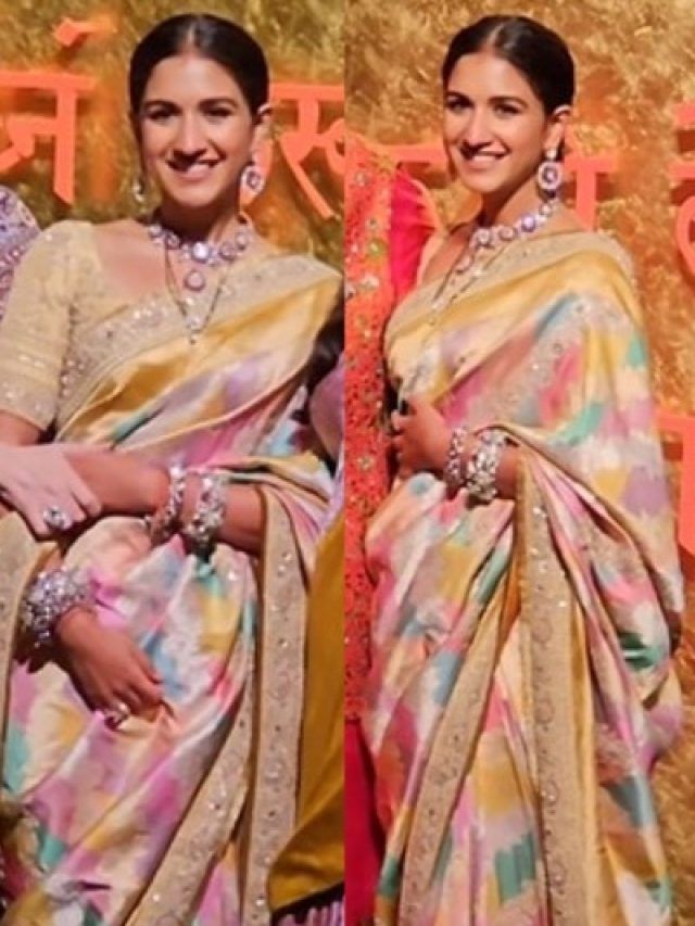 सिल्क साड़ी और हीरों का हार, गणपति उत्सव में अंबानी बहू राधिका लगीं बेहद सुंदर