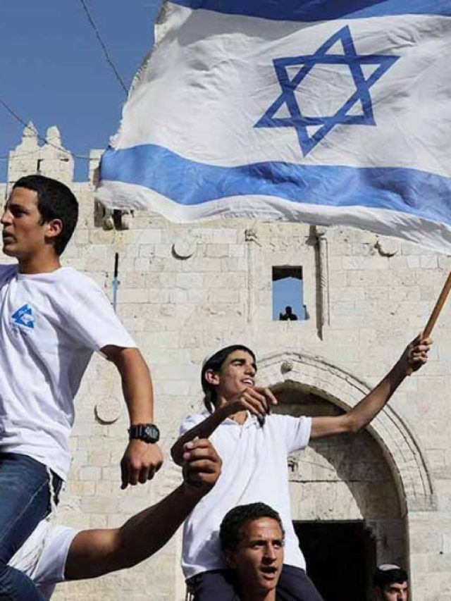 इजरायल के झंडे में क्यों होता है नीला स्टार, जानें क्या है इसके मायने?