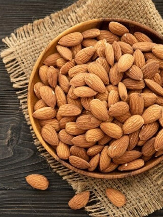 रोजाना कितने बादाम खाने चाहिए? ऐसे खाएंगे तो गलने लगेगी शरीर की चर्बी