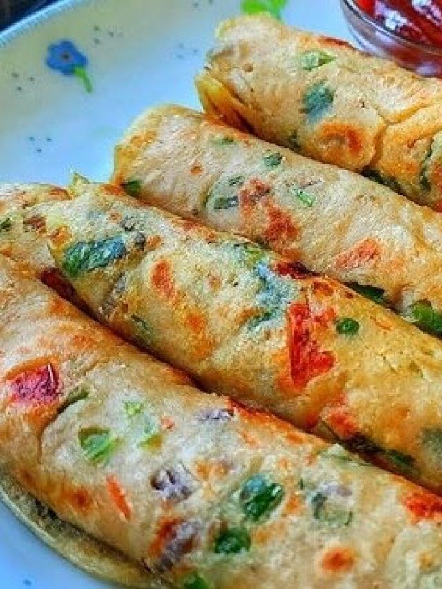 তরকারি ছাড়াই খাওয়া যায় গোলারুটি, এভাবে বানান