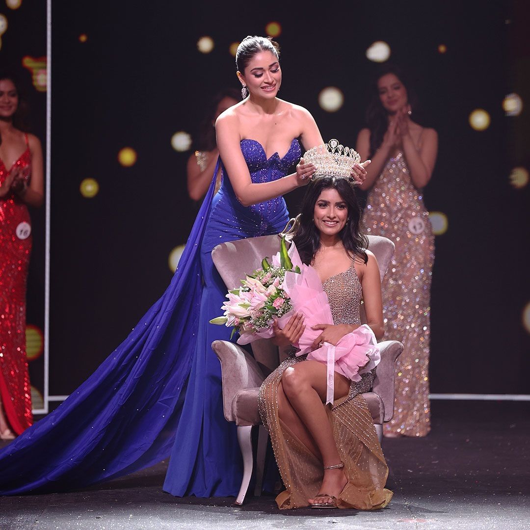 कभी रामलीला में बनती थीं सीता, अब निकिता पोरवाल बनीं मिस इंडिया 2024 - Nikita  porwal from madhya pradesh crowned femina miss india 2024 tmovp