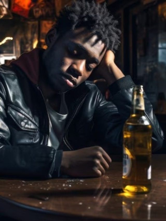 चुटकियों में उतर जाएगा शराब का हैंगओवर, इन सस्ते तरीकों को आज ही आजमाएं