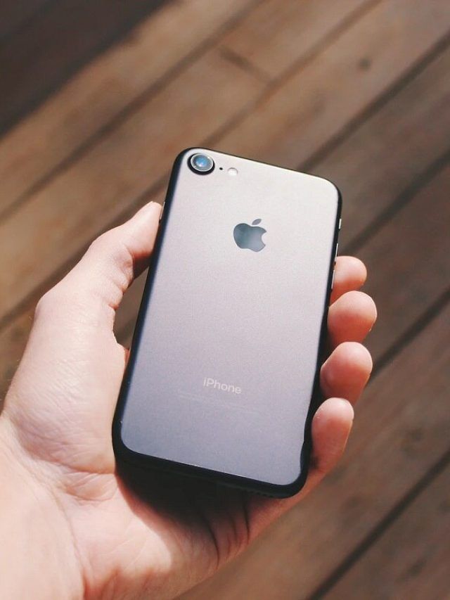 जल्द लॉन्च होगा सबसे सस्ता iPhone, ऐपल फैंस हुए क्रेजी