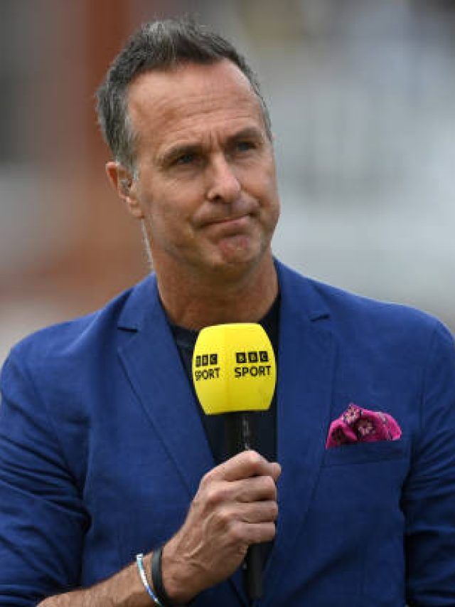 बाबर आजम के लिए पाकिस्तानी बोर्ड से भिड़ा ये दिग्गज अंग्रेज... जमकर सुनाई खरी-खरी