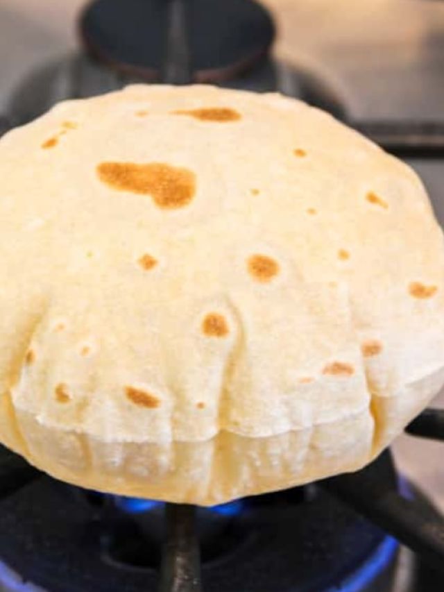 ফুলকো ফুলকো রুটি চাই থালায়? রুটি ফোলানোর সেরা টিপস এটাই