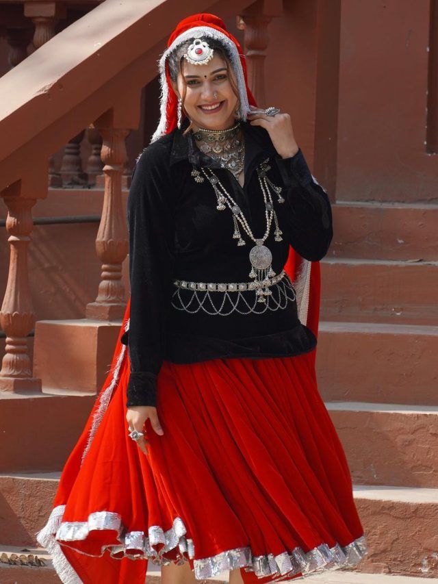 धमाकेदार डांस से स्टेज पर आग लगाती हैं सपना, कमाती हैं करोड़ों, क्यों परिवार छिपाकर रखा?