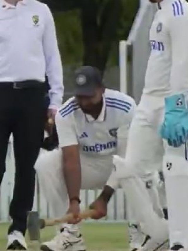 गजब! बीच मैच में पिच पर हथौड़ा चलाने लगा ये भारतीय गेंदबाज, VIDEO