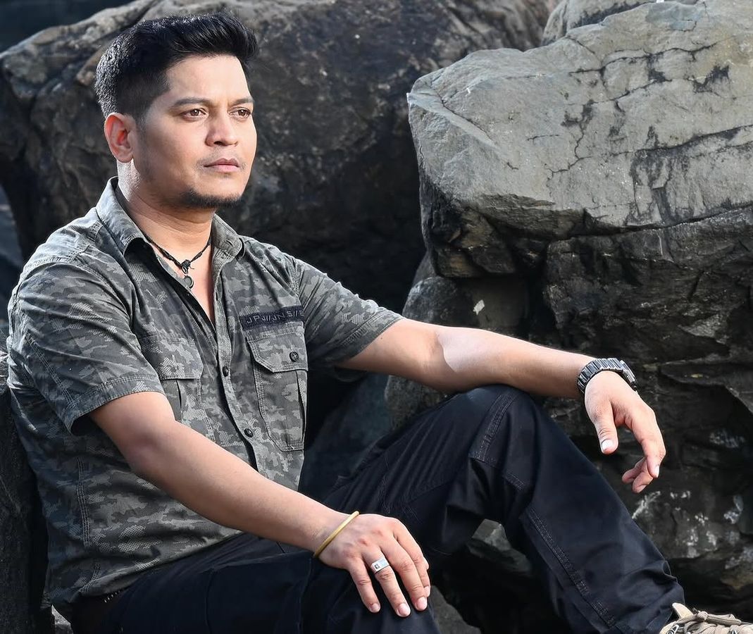 खुफिया एजेंसी संभालने के बाद फिल्मों में कदम रखने जा रहा ये एक्स एजेंट, खोले कई राज - Who is ex raw agent sniper lucky bisht revealed secrets of pm narendra modi