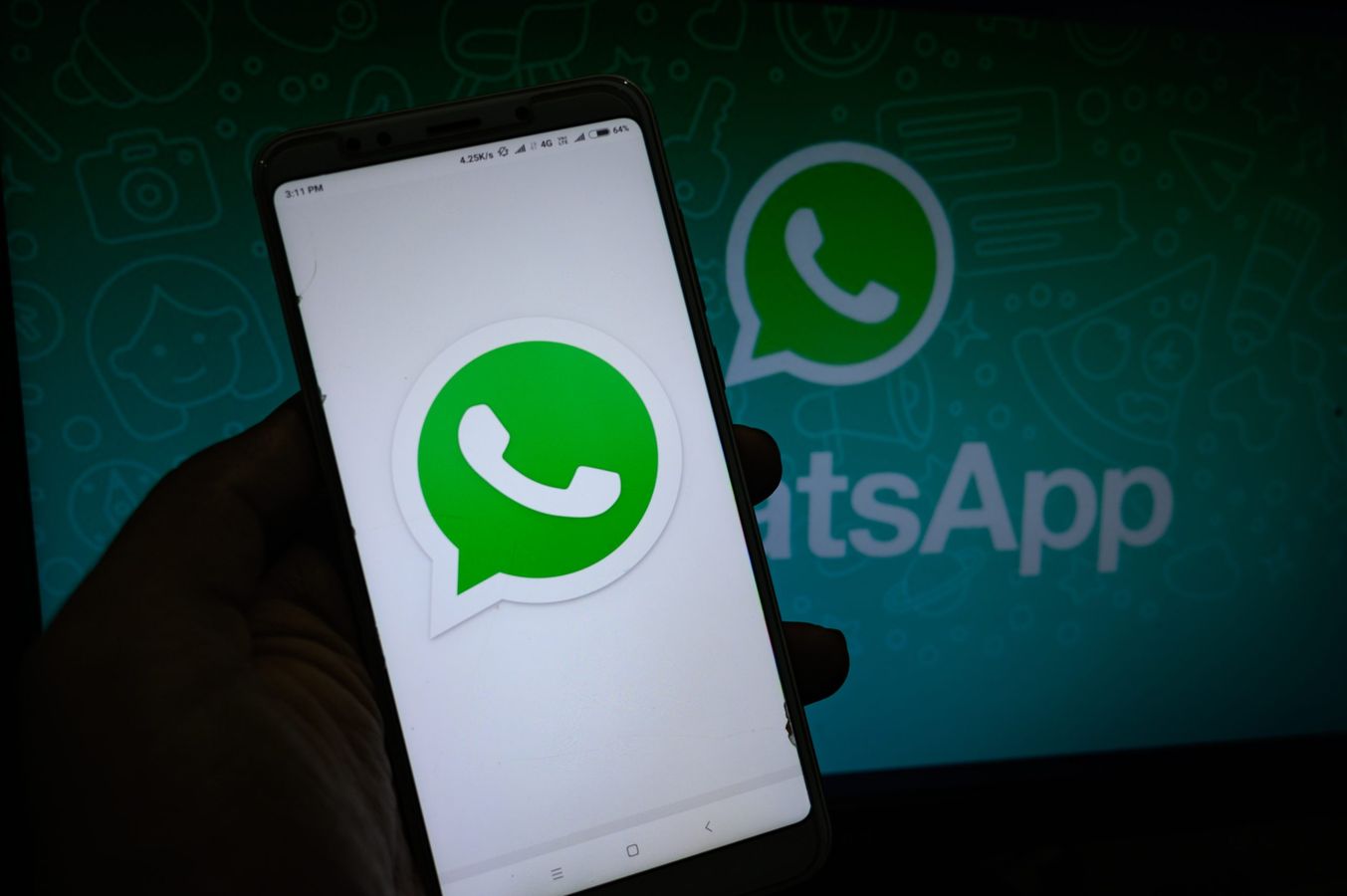 WhatsApp કૉલ પર અવાજ સાફ નથી આવી રહ્યો? ક્રિસ્ટલ-ક્લિયર કૉલિંગ માટે અપનાવો આ 5 અસરદાર ઉપાય 3 WhatsApp Call