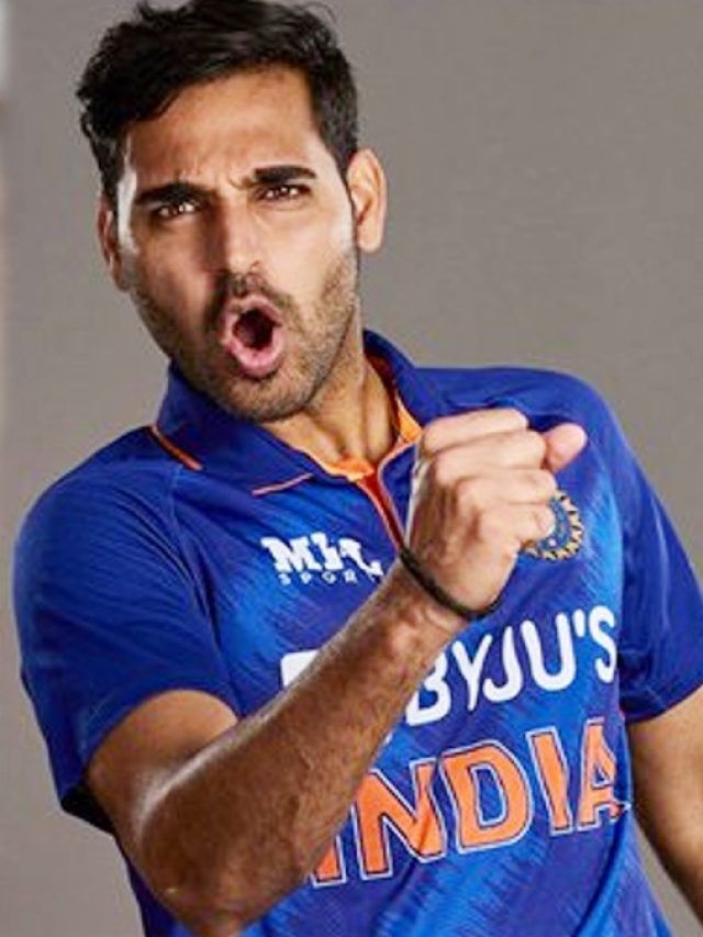 एक दिन में दो गेंदबाजों की धांसू हैट्रिक... कोहली के 11 करोड़ी खिलाड़ी ने बरपाया कहर